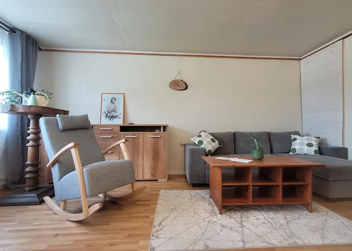 Apartment 3-room Homey In Kardla